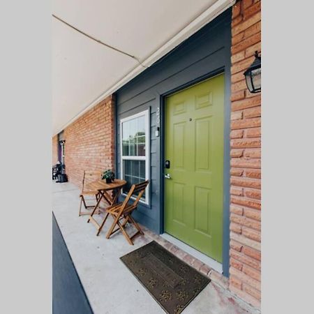 Urban 2Br Apartment In The Heart Of The Heights 휴스턴 외부 사진