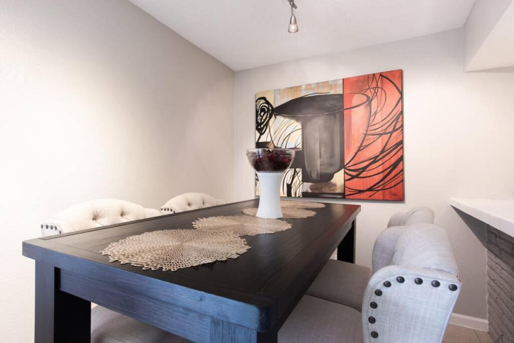 Urban 2Br Apartment In The Heart Of The Heights 휴스턴 외부 사진